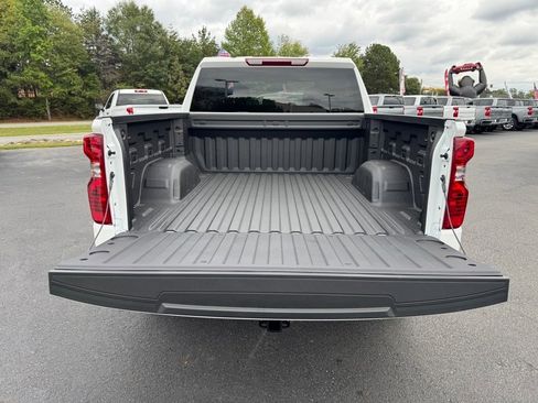 Used 2026 Chevrolet Silverado 1500 Custom image 11