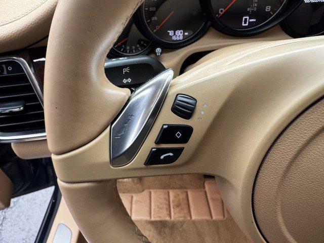 Used 2013 Porsche Panamera 4 w/ Bose Audio Pkg AWD/4WD image 21