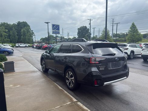 Used 2020 Subaru Outback Limited XT AWD/4WD image 5