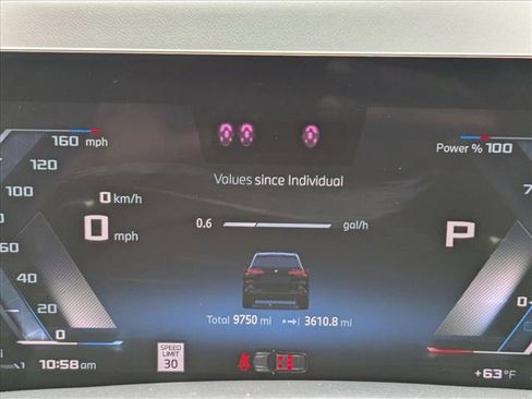 Used 2025 BMW X5 M60i image 10