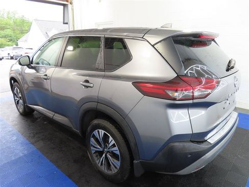 Used 2023 Nissan Rogue SV AWD/4WD image 10
