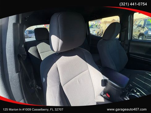 Used 2017 Toyota Tacoma TRD Sport w/ Tow Package RWD image 35