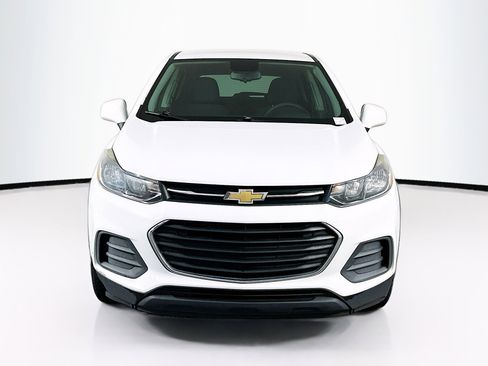 Used 2020 Chevrolet Trax LS w/ Tint and Cruise Package image 2