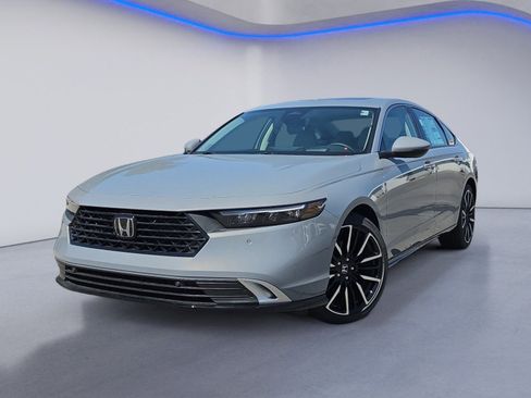 New 2026 Honda Accord Touring image 2