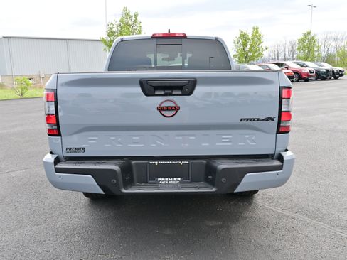 Certified 2024 Nissan Frontier PRO-4X w/ Technology Package AWD/4WD image 7