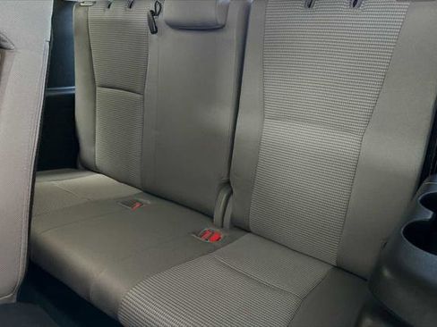 Certified 2020 Toyota Highlander LE image 21