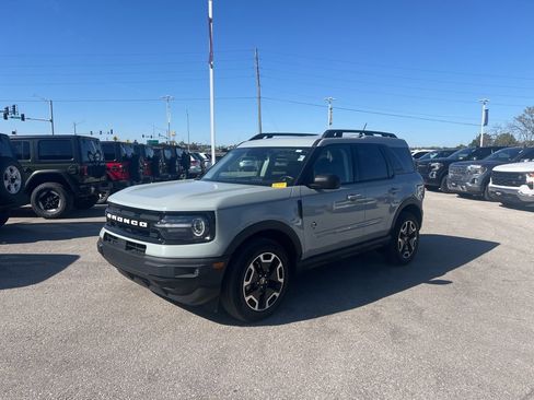 Used 2023 Ford Bronco Sport Outer Banks w/ Tech Package image 7