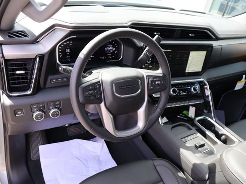 New 2026 GMC Sierra 2500 Denali w/ Denali Reserve Package AWD/4WD image 27