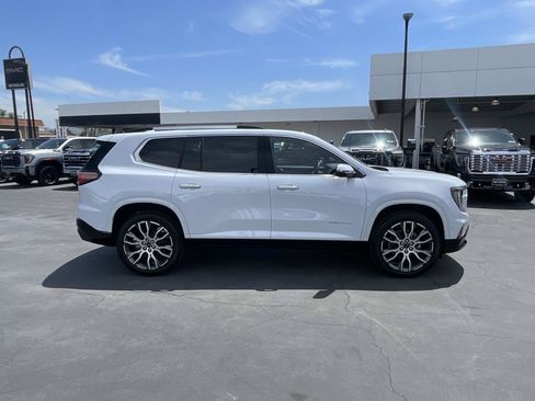 New 2027 GMC Acadia Denali Ultimate AWD/4WD image 4