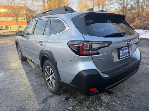 New 2025 Subaru Outback Premium image 8