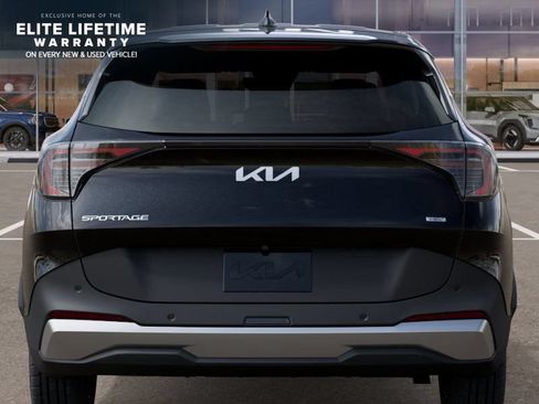 New 2026 Kia Sportage LX FWD image 14