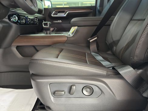 New 2026 Chevrolet Silverado 1500 High Country image 12