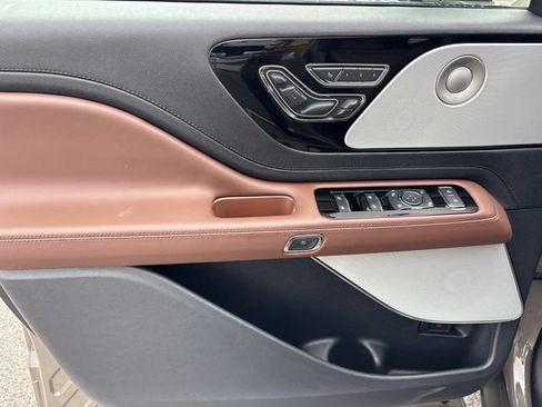 New 2026 Lincoln Aviator Reserve AWD/4WD image 21