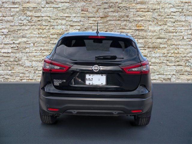 Used 2021 Nissan Rogue Sport S FWD image 6