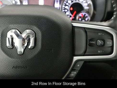 Used 2021 RAM 1500 Lone Star image 32