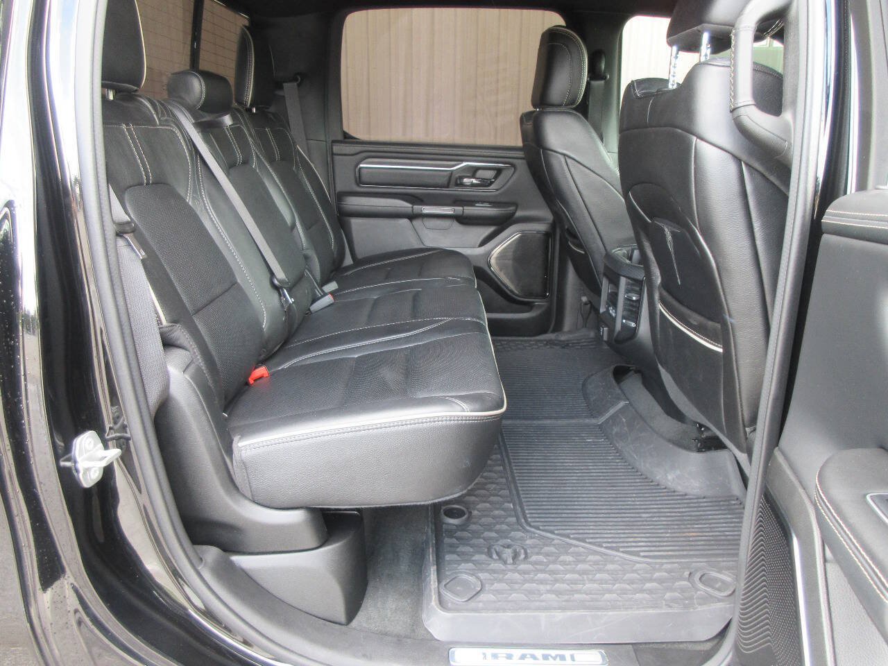 Used 2022 RAM 1500 Limited w/ Night Edition AWD/4WD image 15