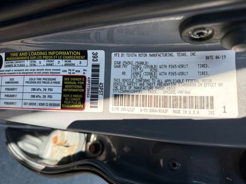 Used 2019 Toyota Tacoma TRD Sport w/ TRD Premium Sport Package image 33