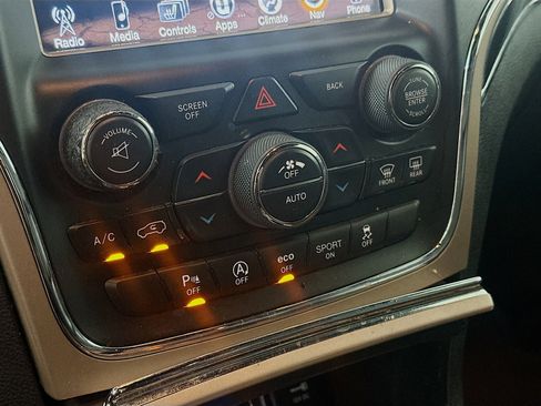 Used 2017 Jeep Grand Cherokee Limited 75th Anniversary AWD/4WD image 24