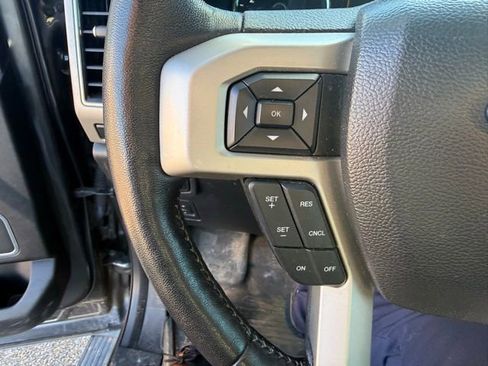 Used 2018 Ford F150 Lariat w/ Equipment Group 502A Luxury image 23