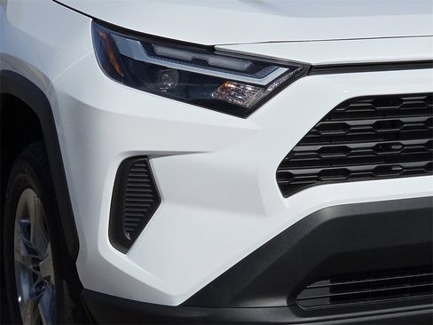 New 2025 Toyota RAV4 LE image 10