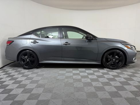 Used 2023 Nissan Sentra SR w/ SR Premium Package FWD image 8