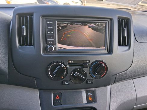 Used 2021 Nissan NV200 SV w/ Back Door Glass Package FWD image 10