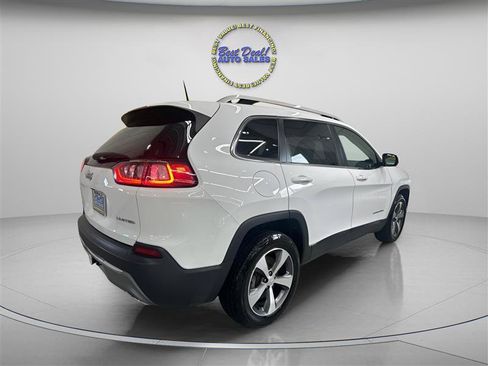 Used 2021 Jeep Cherokee Limited w/ Trailer Tow Group AWD/4WD image 5