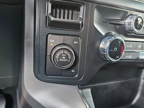 Used 2025 Ford F150 XLT w/ Equipment Group 301A Standard AWD/4WD image 18