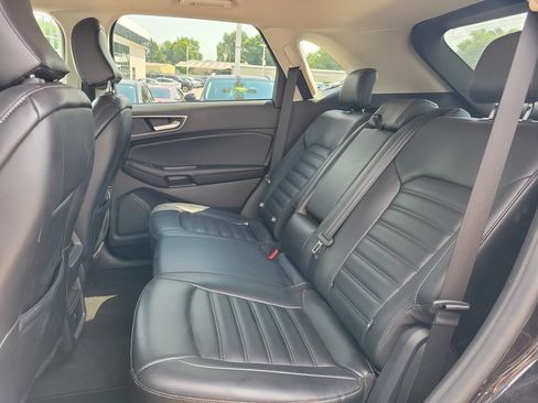 Used 2024 Ford Edge SEL AWD/4WD image 12