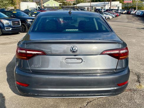 Used 2019 Volkswagen Jetta S image 6