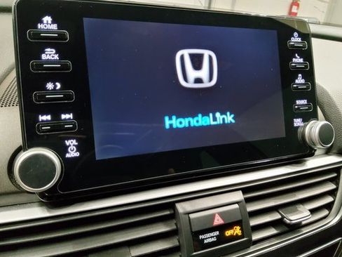Used 2019 Honda Accord Sport image 23