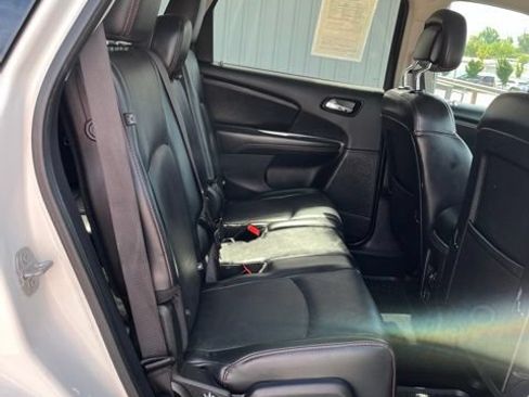 Used 2019 Dodge Journey GT AWD/4WD image 34