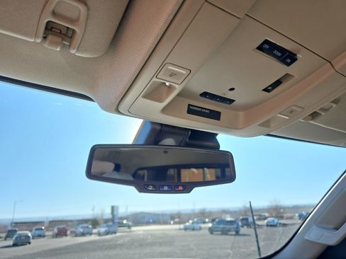 Used 2018 GMC Sierra 1500 SLT AWD/4WD image 24