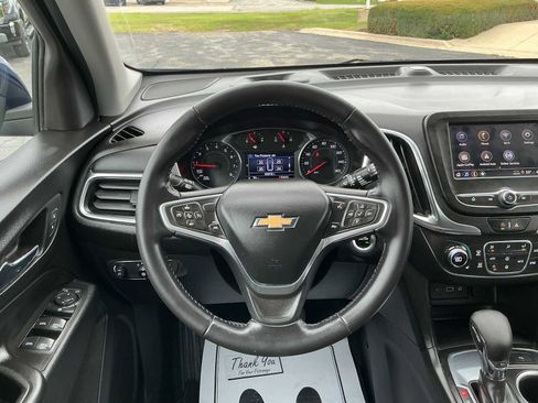 Used 2022 Chevrolet Equinox LT image 8