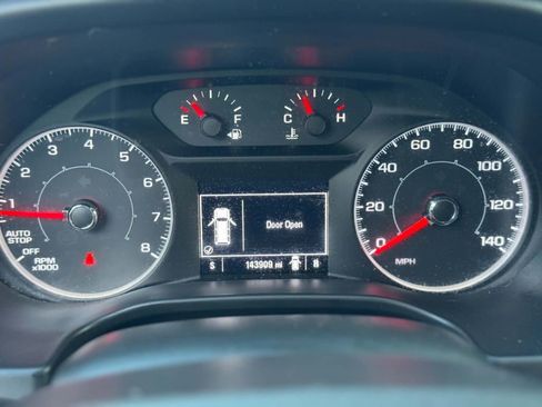 Used 2018 GMC Acadia SLE w/ LPO, Floor Liner Package FWD image 16