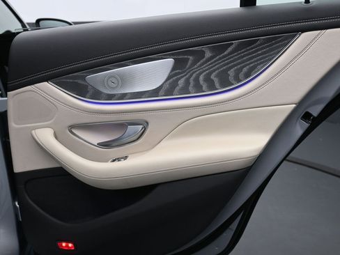 Used 2022 Mercedes-Benz CLS 450 CLS 450 w/ Premium Package image 16