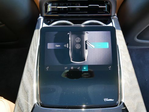 Certified 2026 Cadillac Escalade IQ Sport 2 AWD/4WD image 10