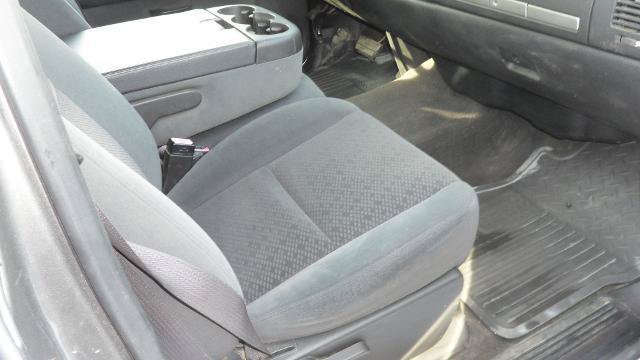 Used 2008 Chevrolet Silverado 1500 LT w/ Power Pack Plus AWD/4WD image 24