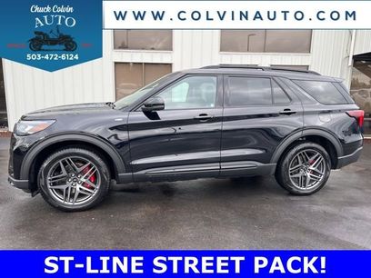 Certified 2025 Ford Explorer ST-Line w/ ST-Line Street Pack