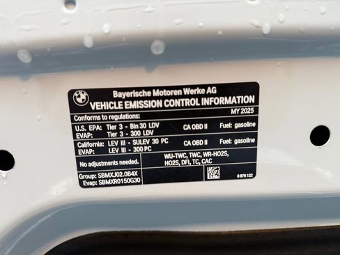 Used 2025 BMW Z4 sDrive30i image 32