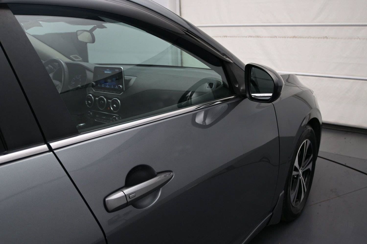 Used 2021 Nissan Sentra SV FWD image 14