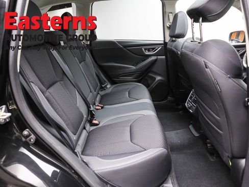 Used 2023 Subaru Forester Premium image 27