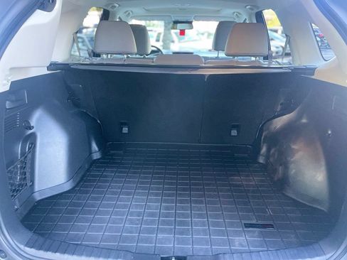 Used 2016 Honda CR-V Touring image 20