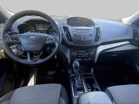 Used 2018 Ford Escape SE FWD image 16