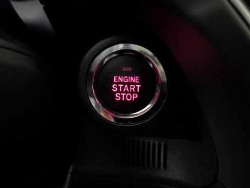 Certified 2025 Subaru Crosstrek 2.0i Premium image 24