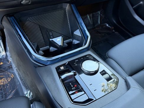Used 2025 BMW X3 xDrive30i w/ M Sport Package image 28