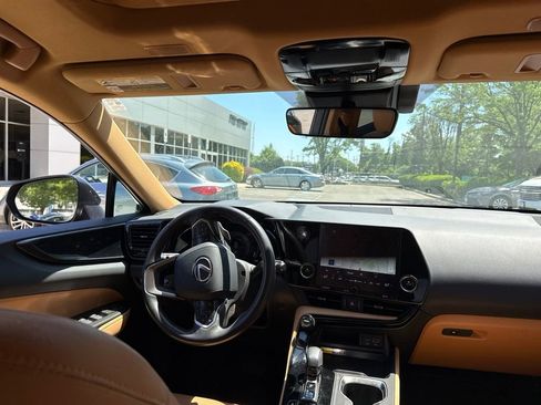 Certified 2025 Lexus NX 350h AWD image 8