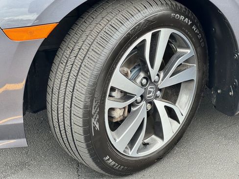 Used 2024 Honda Odyssey Touring image 9