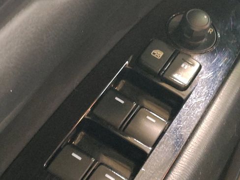 Used 2021 MAZDA CX-5 Touring image 27