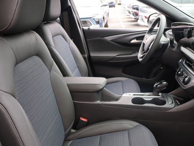 New 2026 Buick Envista Sport Touring w/ Convenience II Package FWD image 7
